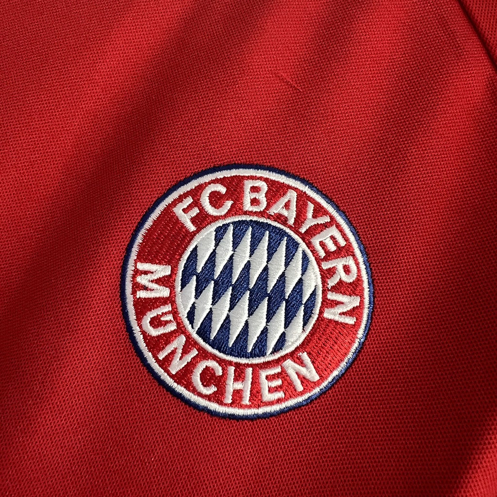 Bayern Munich 2000/2001 Home Kit