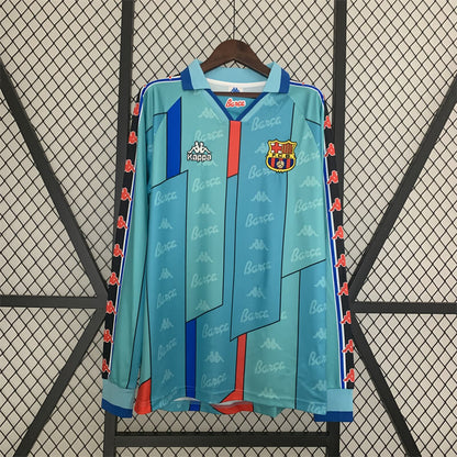 FC Barcelona 1996/1997 Away Kit – Long Sleeves