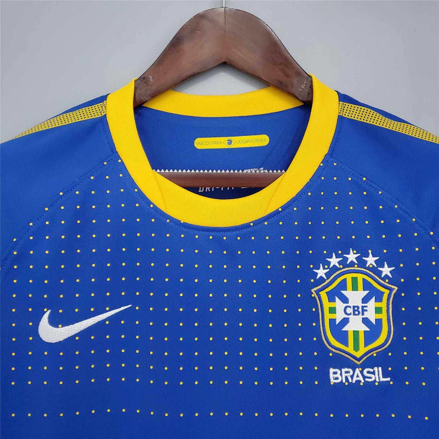 Brazil 2010 Away kit