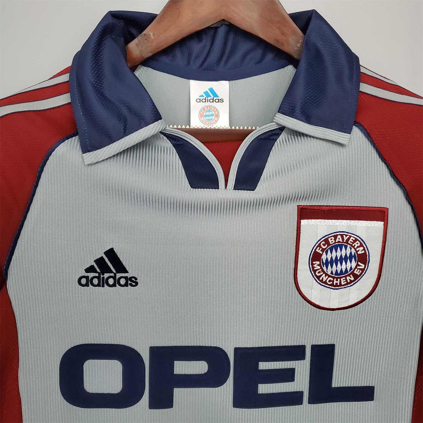 Bayern Munich 1998/1999 Third Kit