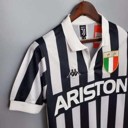 Juventus 1984/1985 Home kit