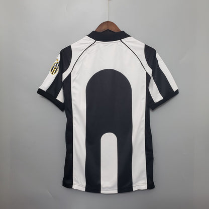 Juventus 1997/98 Home kit – Short sleeve