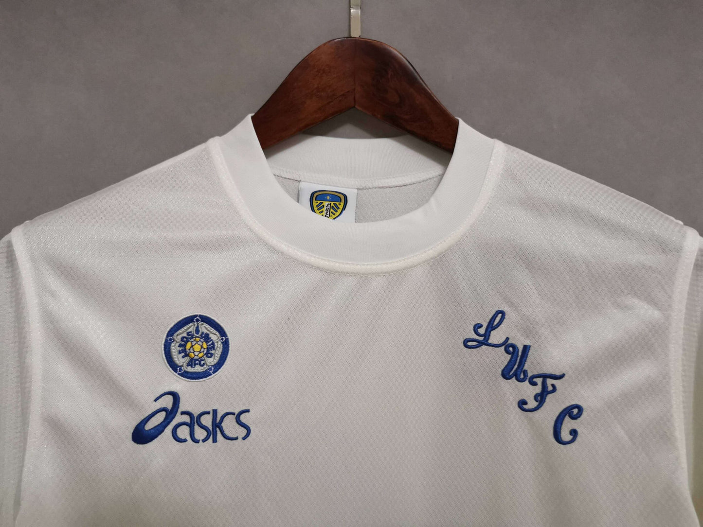 Leeds United 1995/1996 Home Kit