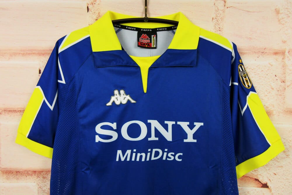 Juventus 1997/1998 3rd blue Kit