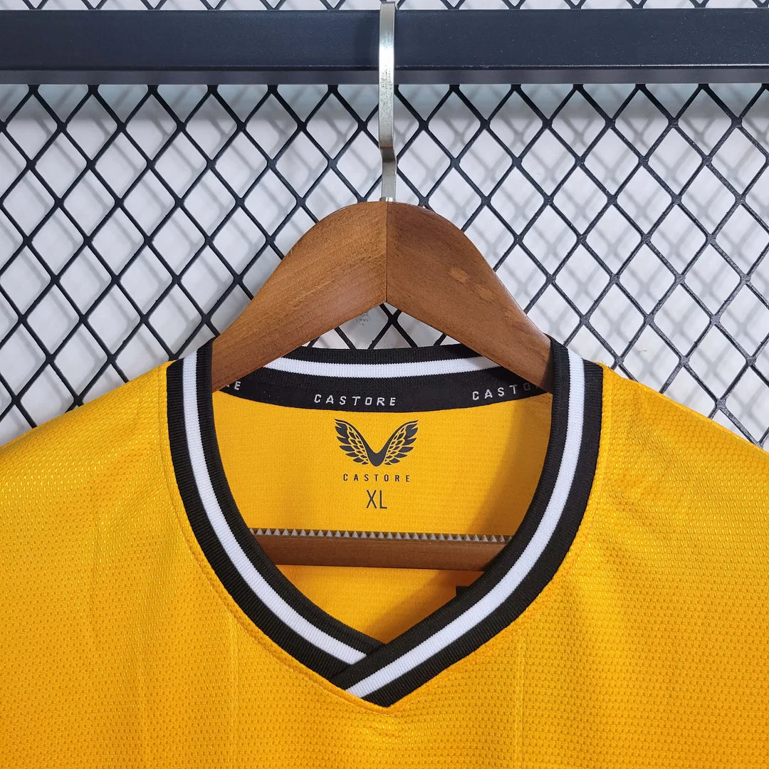 2023/2024 Wolverhampton Wanderers Home Football Shirt