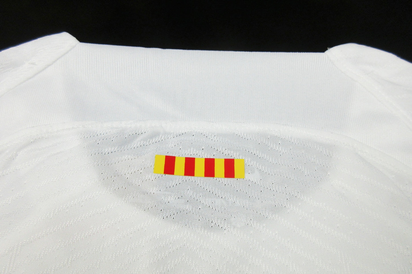 FC BARCELONA 23/24 AWAY KIT – PLAYER VERSION