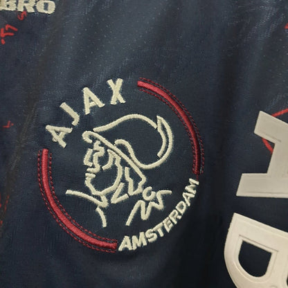 Ajax 1994/1995 Away kit