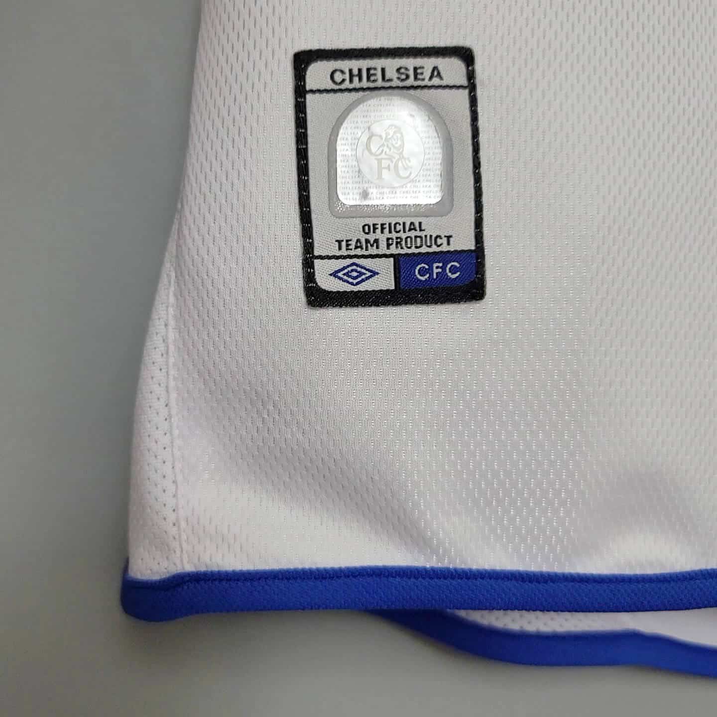 Chelsea 2003/2005 Away Kit – Short Sleeves