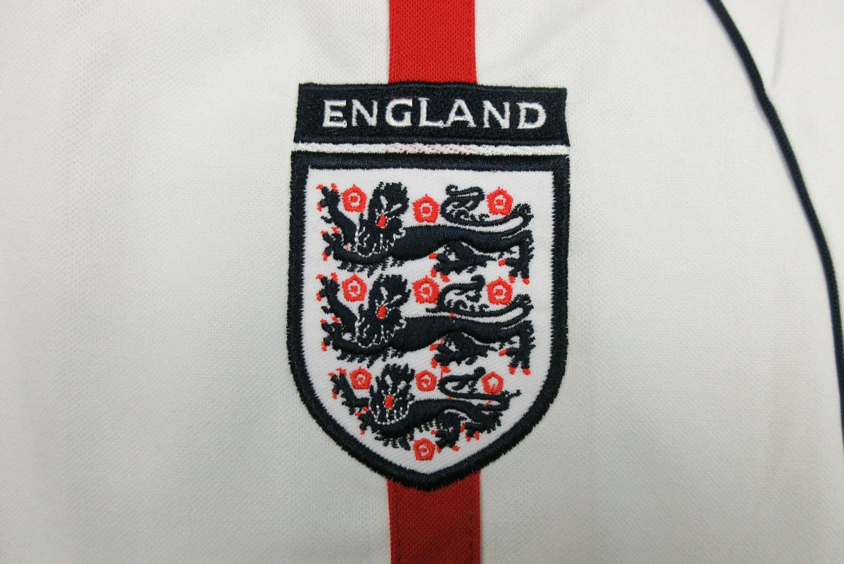 England 2002 Home Kit