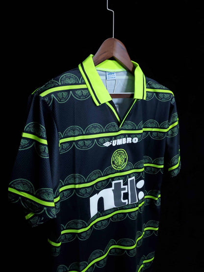 Glasgow Celtic – 1999/2000 Away kit