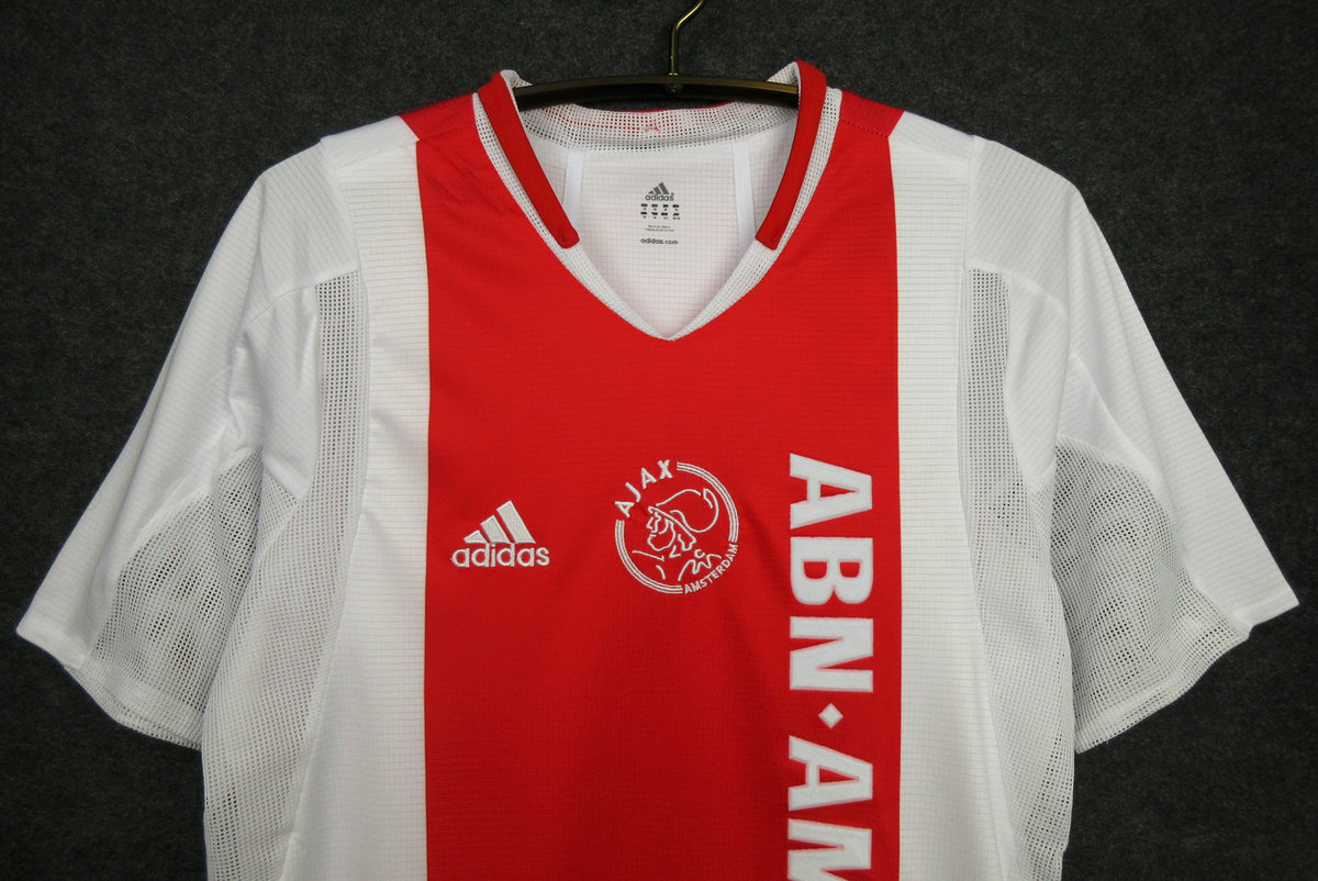 Ajax 2004/2005 Home kit