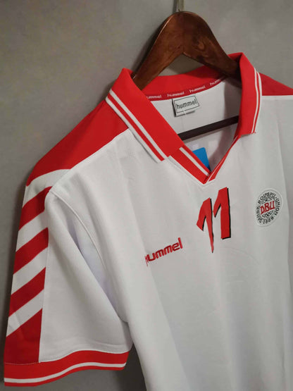 Denmark 1998 Away white kit