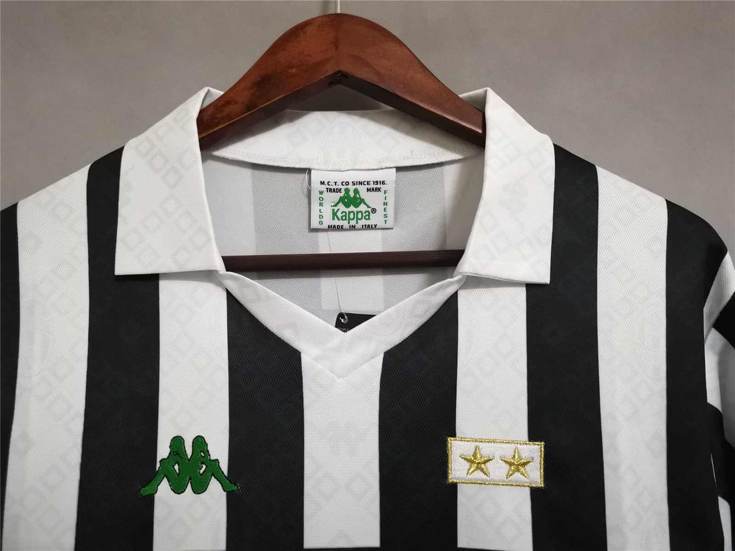 Juventus 1992/1994 Home kit