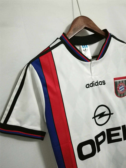 Bayern Munich 1995/96 away white kit