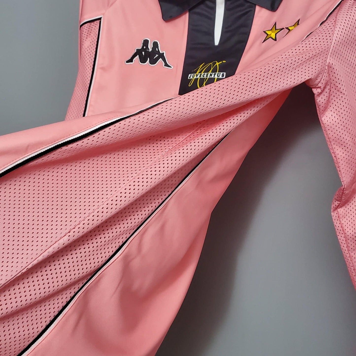 Juventus 1997/98 Away kit – Long sleeve