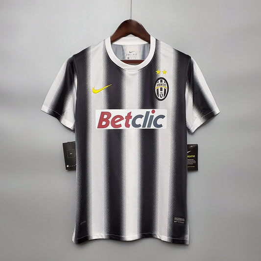 Juventus 2011/2012 Home Kit