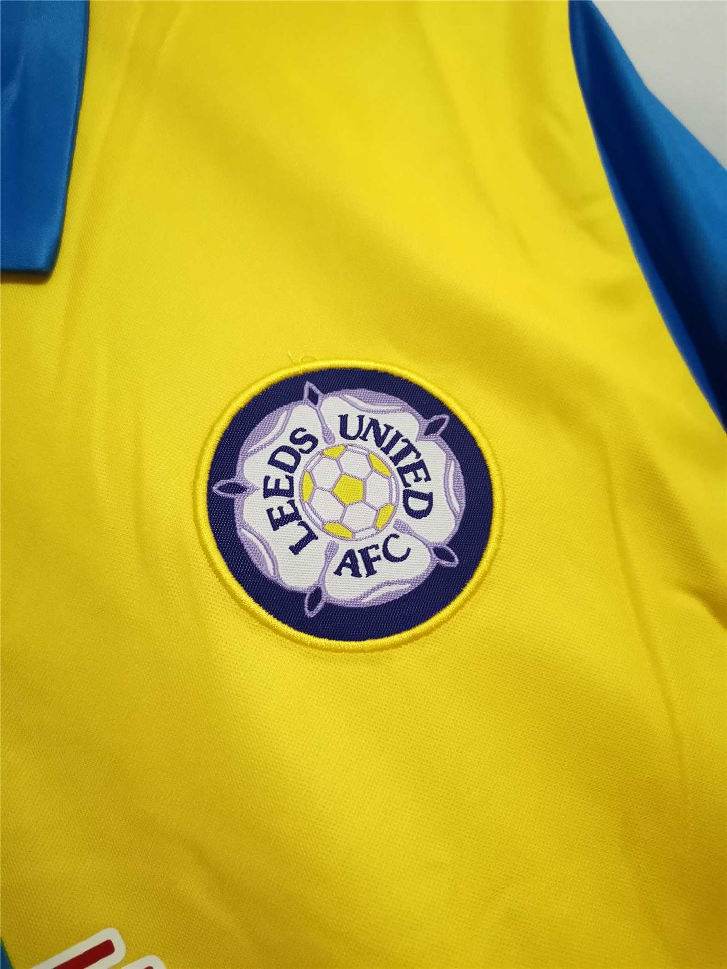 Leeds United 1995/1996 Home Kit